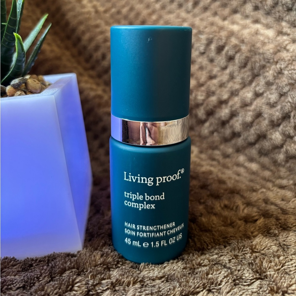 🦋LIVING PROOF TRIPLE BOND COMPLEX HAIR STRENGTHENER 45ml🦋